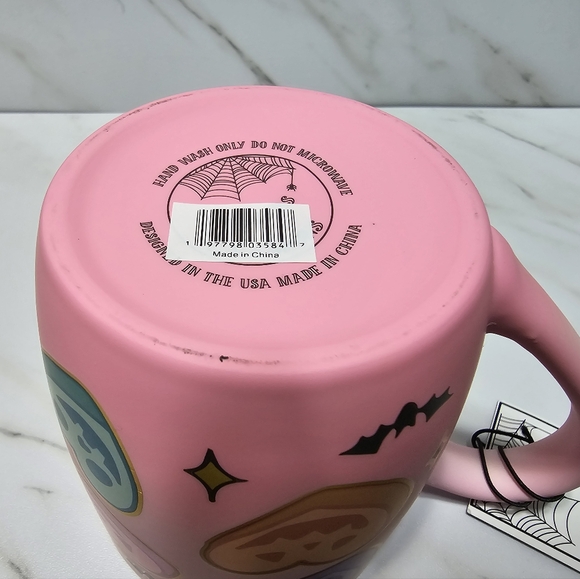 NEW Cobwebs & Cauldrons Candy Heart Pumpkin Mug pink - Picture 5 of 5